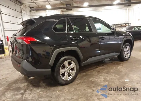 2022 Toyota Rav4 Xle z USA, uszkodzony, nr VIN 2T3P1RFV7NW277282